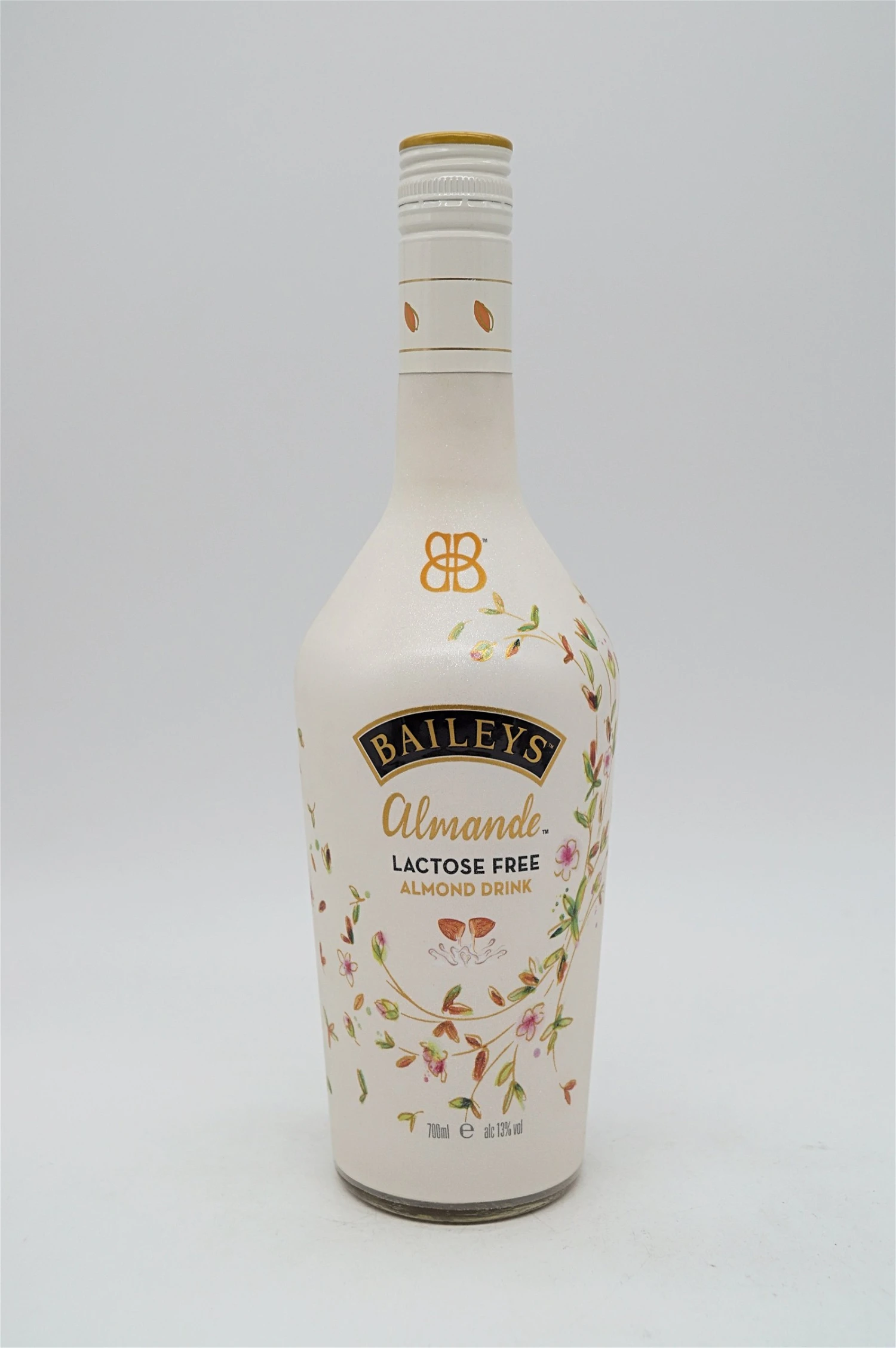 Baileys Almande Flasche mit Mandelmilch
